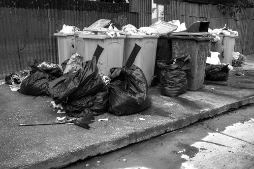 Organized house clearance process in Catford