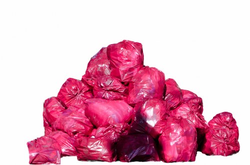 Catford home clearance professionals efficiently disposing items